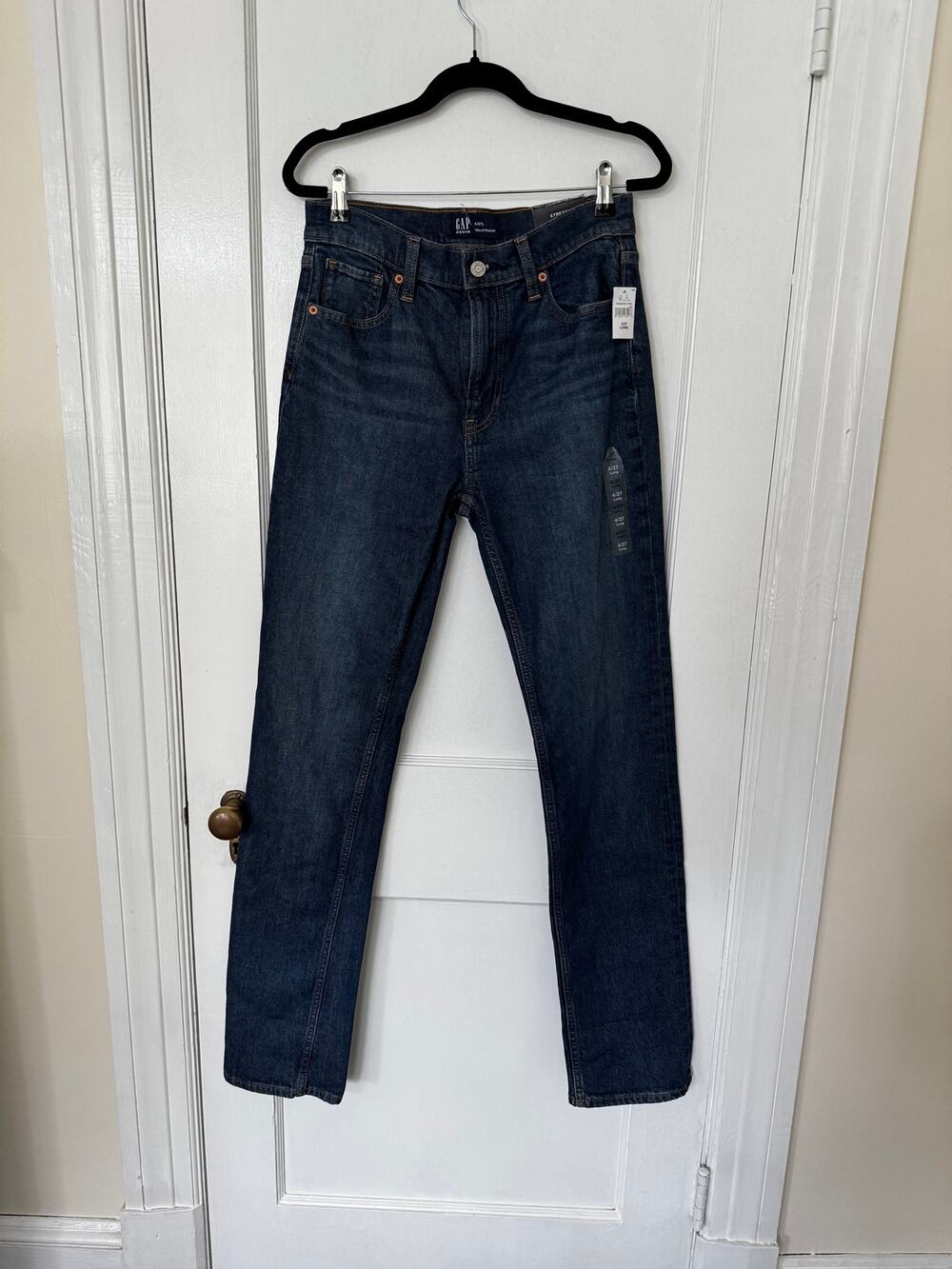 NWT GAP 90's Straight Jeans size 4 LONG tall